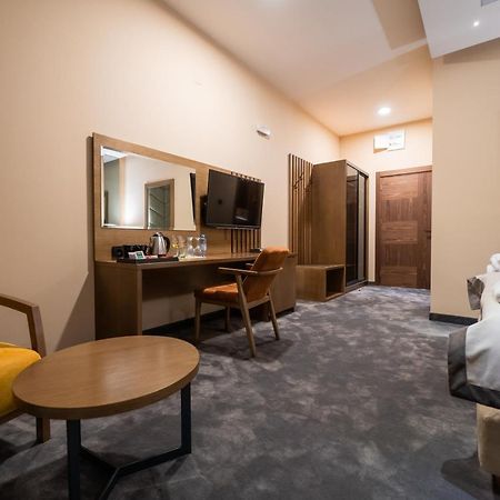 Hotel Amor Kočani Exteriér fotografie