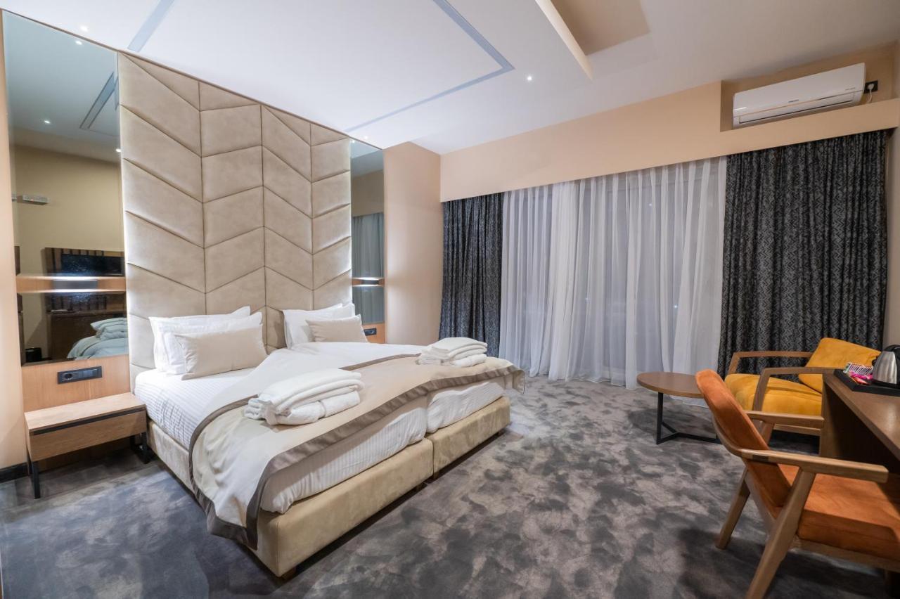 Hotel Amor Kočani Exteriér fotografie