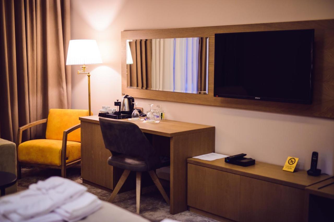 Hotel Amor Kočani Exteriér fotografie