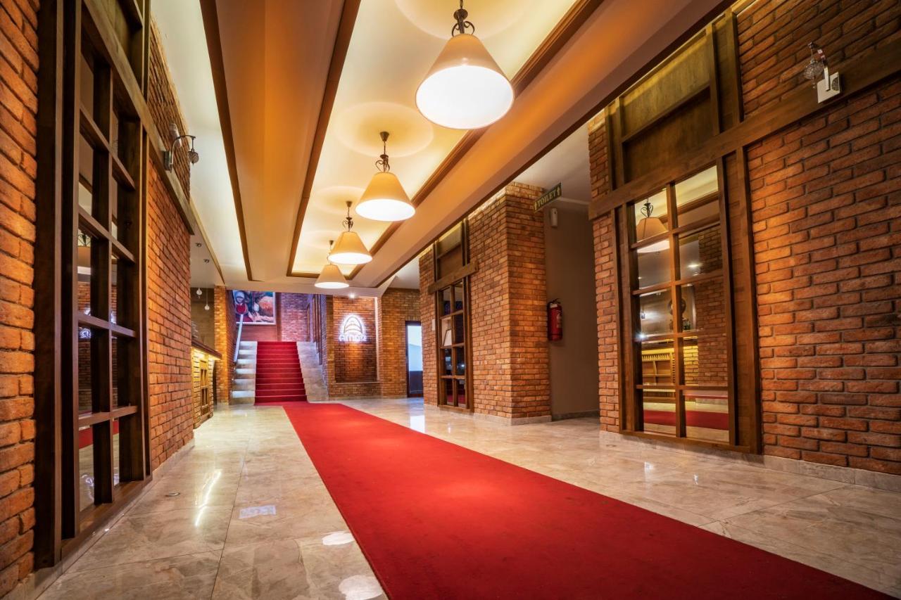 Hotel Amor Kočani Exteriér fotografie