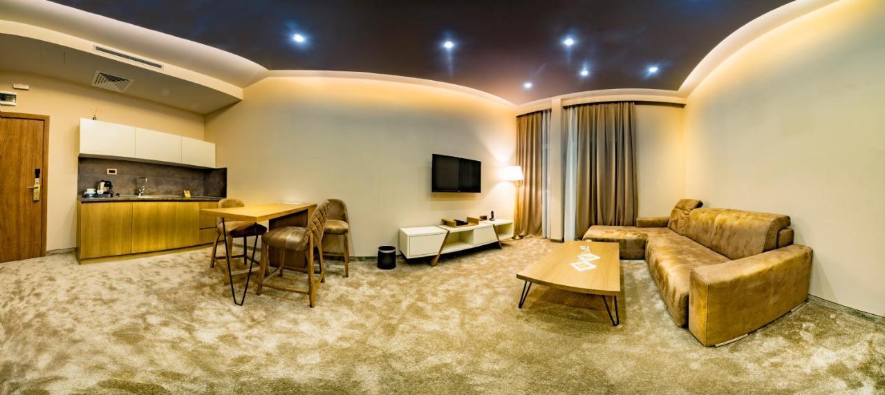 Hotel Amor Kočani Exteriér fotografie