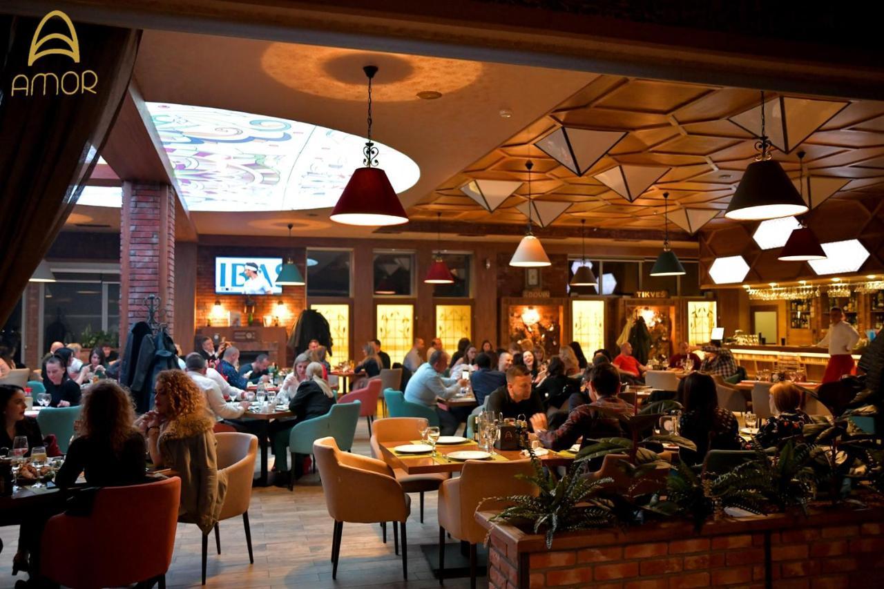 Hotel Amor Kočani Exteriér fotografie